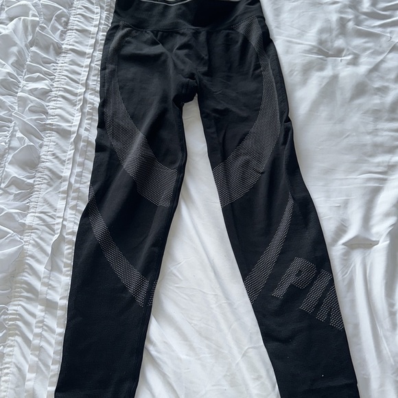 Victoria Secret PINK Seamless Leggings - Picture 3 of 6